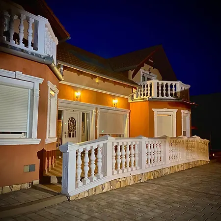 Villa Bikeaway